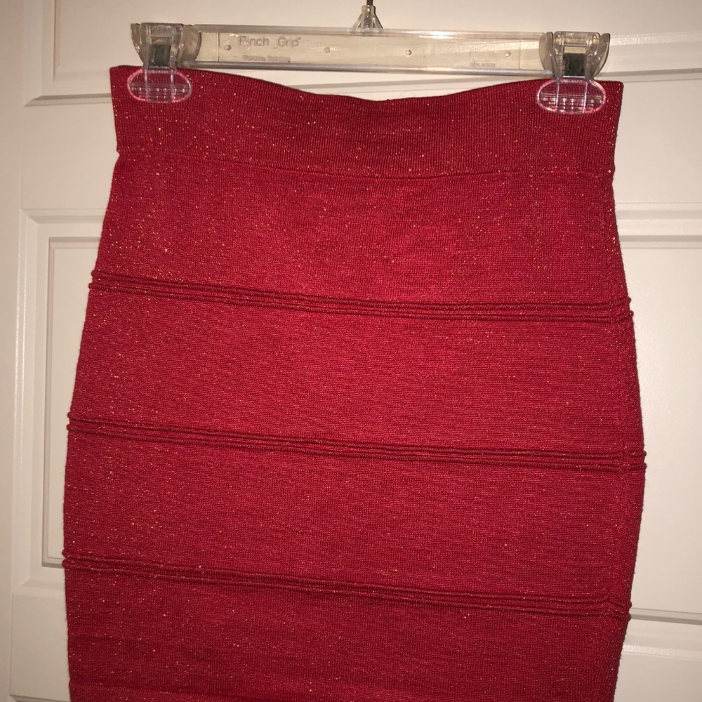 Pink and glittered mini skirt slim fit